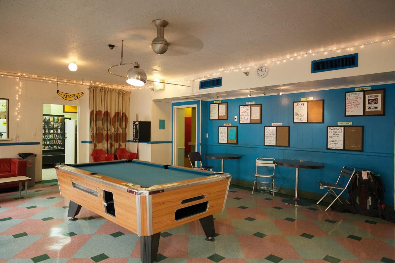 Banana Bungalow West Hollywood Hotel & Hostel Los Angeles Exterior foto